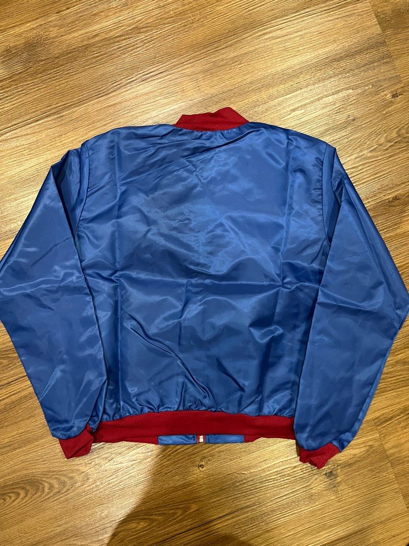 Milo Jacket (Category: Coats, Jackets and Outerwear) located in Petaling Jaya. Submitted by aaronnn_tehh (Listing ID 1407336294, Image 2). Description: Brand New Milo Jacket - S size - price can nego - COD and delivery available Feel free to PM me for more info !! .