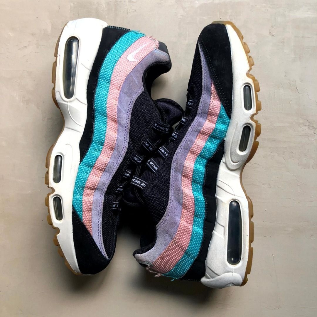 Nike Air Max 95 "Have A Nike Day" (Category: Sneakers) located in Pasig City. Submitted by precycled_ (Listing ID 1407238596, Image 3). Description: Code : Nike Air Max 95 "Have A Nike Day" Size : US 9.5 - 27.5cm Condition : 9/10 Price : 2,199.00 php + SF Issue : Signs of usage, fade paints, heel line and drags . . . ‼️BUY AT YOUR OWN RISK ❗Payment First Basis 📌Be 100% SURE before submitting the form 📌1 DAY Reservation ONLY! ❌No Pick-up / No Me