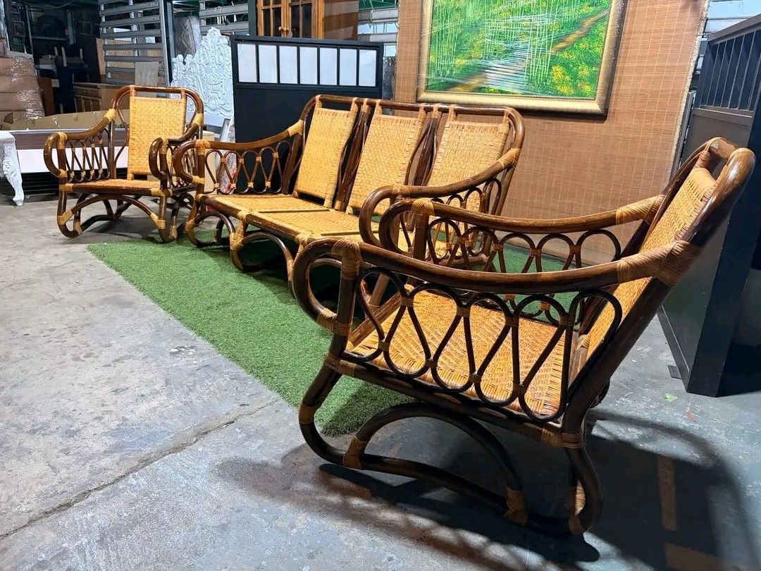 Rattan Sofa Set with 2 Chairs (Category: Sofas) located in Manila. Submitted by eloizavill76462 (Listing ID 1407291903, Image 2). Description: Elegant Rattan 3pcs Sofa Set SOBRANG KINIS!!! SOBRANG GANDA!!! MABIGAT!!! NO ISSUES!!! WIDE!!! 3-seater Sofa & 2 Single Sofas 3-seater 63L x 32W x 34H inches Single Sofas 24L x 35W x 34H inches In VERY good condition .