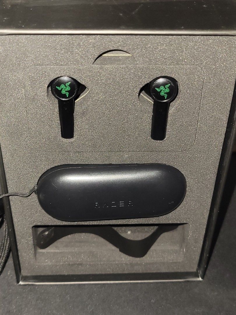 Razer Hammerhead TWS (Category: Earphones) located in La Trinidad. Submitted by .crimson. (Listing ID 1407248634, Image 3). Description: Last price posted, will ignore negotiations Bought last year as a gift but they didn't like it, so I started using it instead. RFS: Decluttering/upgrade Inclusions: Box Charging case Issues: No charging cable but uses type-c No silicone covers Can do meetups in La Trinidad/Baguio Can also do shipping via LBC/Lal