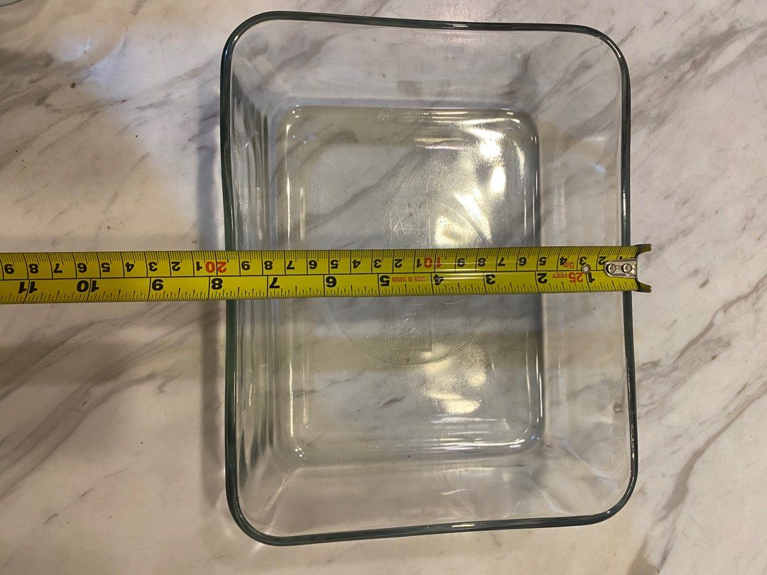 Rectangular Glass Baking Dish (Category: Bakeware) located in Singapore. Submitted by littlelucycreation (Listing ID 1407314985, Image 2). Description: Clear, rectangular glass baking dish. It's perfect for baking casseroles, brownies, or other dishes. It's clean and ready to use..