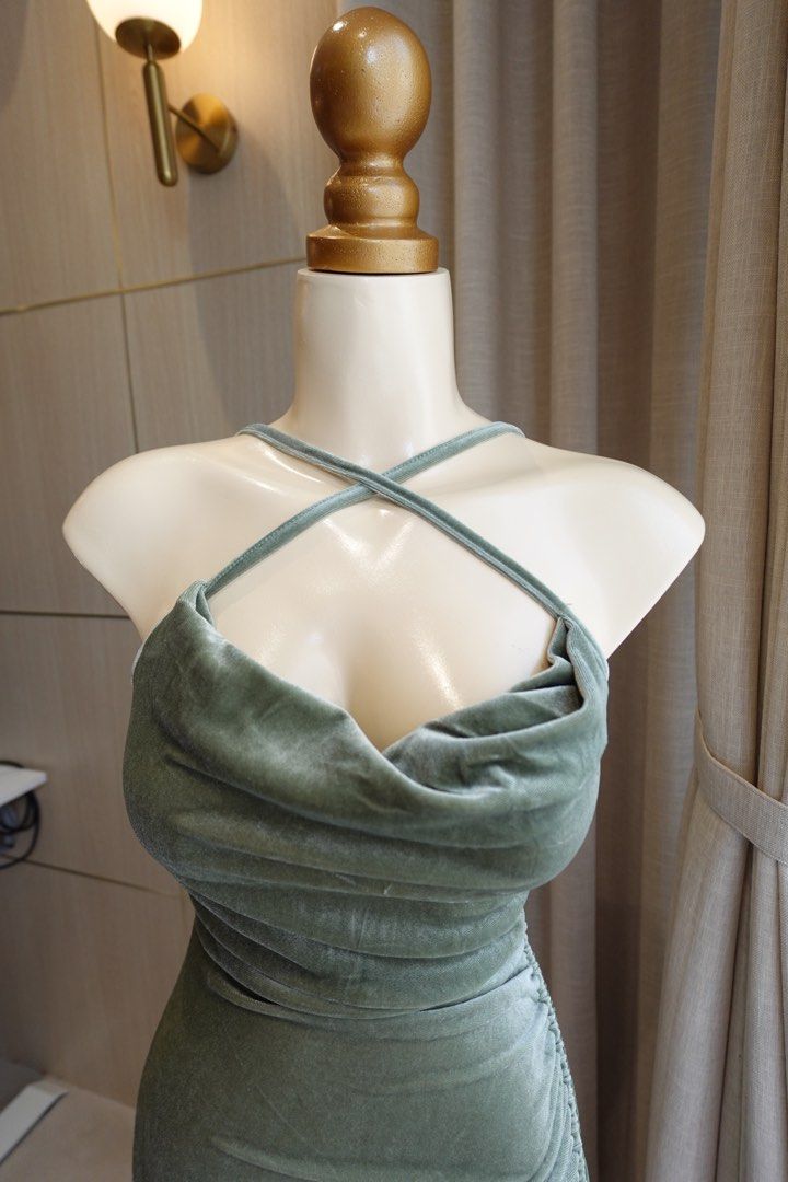 Shein Dress (Category: Evening dresses & gowns) located in Cabanatuan. Submitted by riveraaly (Listing ID 1407232599, Image 2). Description: Shein Olive Green Dress Attended a Wedding Decluttering.
