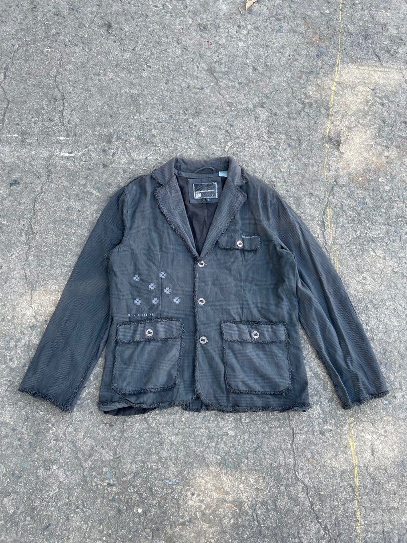 SM Oakley Blazer Jacket (Category: Coats, Jackets and Outerwear) located in Taguig. Submitted by highlows (Listing ID 1407274826, Image 1). Description: Size medium 22x28 no flaws good condition 9/10.