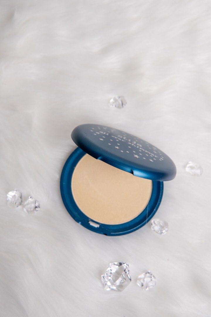 STILA HIGHLIGHTER (Category: Makeup) located in Pagsanjan. Submitted by lavishbyji22912 (Listing ID 1407306491, Image 3). Description: authentic bought in USA see photos.