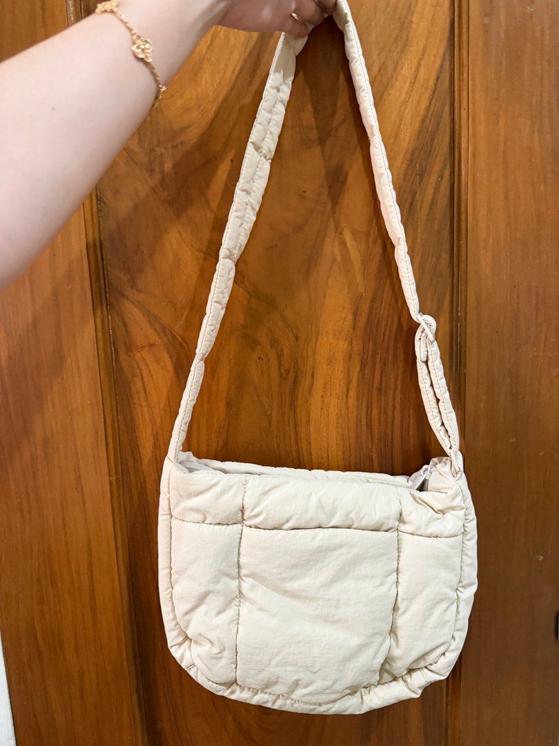 The Paper Bunny Padded Shoulder Bag (Category: Shoulder Bags) located in Paranaque City. Submitted by biancastuff (Listing ID 1407231979, Image 3). Description: Used only once Good as new RFS: not being used, only stored.