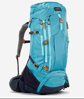 (Category: ) located in . Submitted by circleofwardrobe (Listing ID 1407284362, Image 1). Description: .