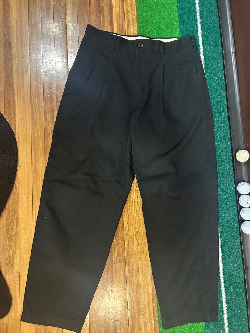 Uniqlo U Cotton Double Pleated Pants (Category: Trousers) located in Manila. Submitted by monkberry (Listing ID 1407348507, Image 1). Description: Uniqlo U cotton double pleated wide pants Waist: 15 Length 39.25 Inseam 26.5 Rise 13 Upper thigh width 13 Opening 7 .