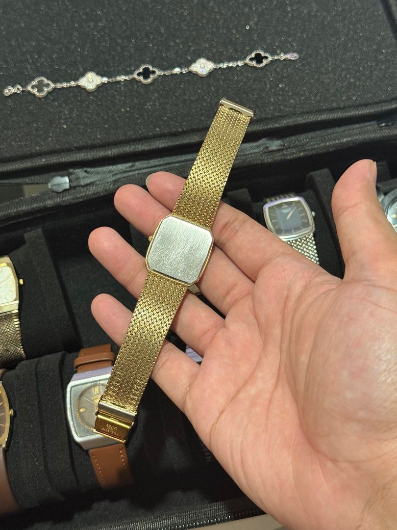 Vintage Seiko Dolce 9520-5210 (Category: Luxury Watches) located in Las Pinas. Submitted by ronaldbalicuds (Listing ID 1407364305, Image 3). Description: Seiko Dolce Quartz watch 9520-5210 vintage BASE METAL ST. STEEL BACK/ case no.493515 , made in Japan. All original parts and in pristine condition Never been polished Perfect fit to 7.5-7.75 wrist size ( mens) can fit / adjusted to womens wrist size..