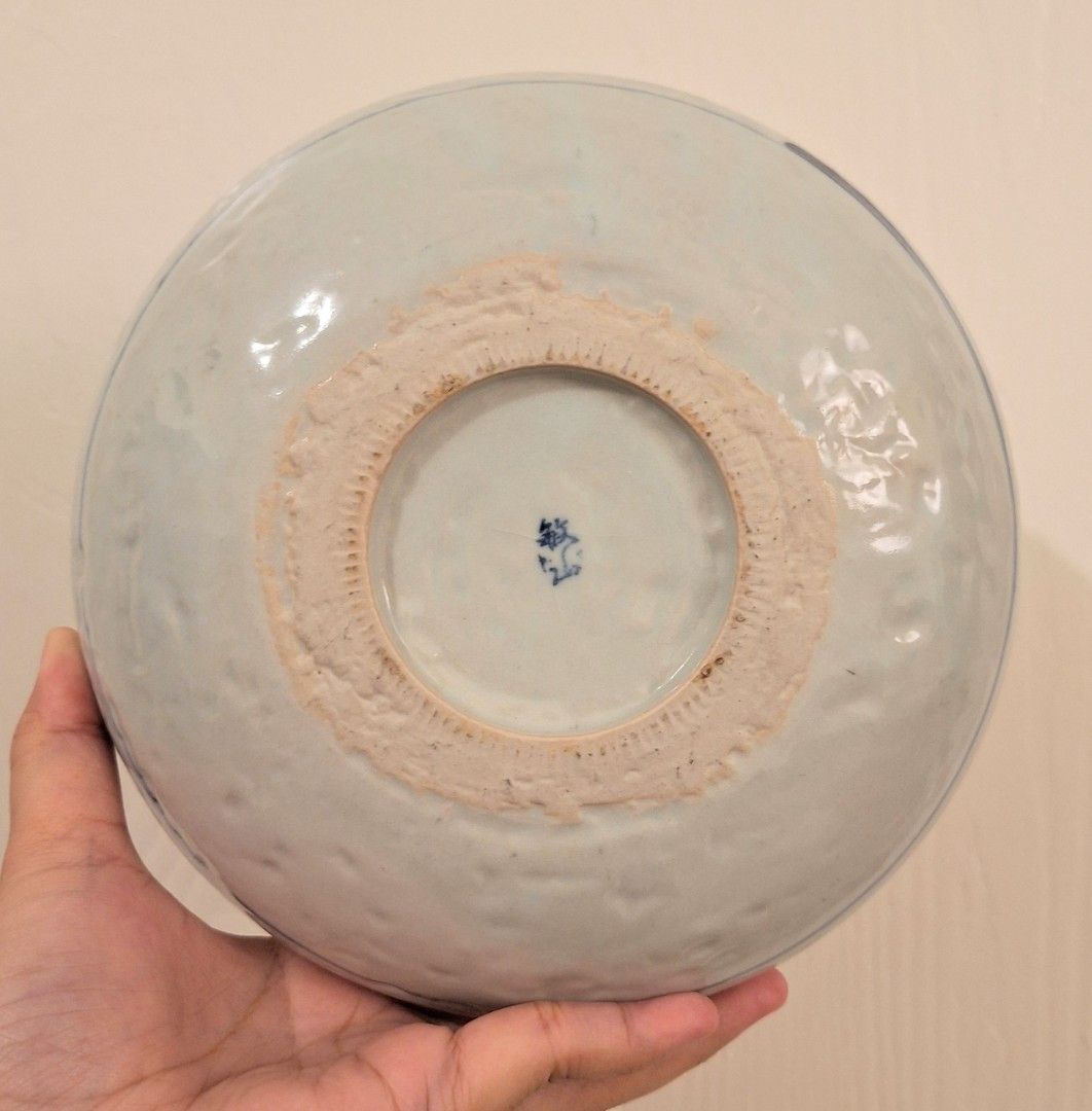 Wabi-sabi stoneware serving bowl (Category: Dinnerware & Cutlery) located in Pasig City. Submitted by iponforcondo (Listing ID 1407198414, Image 3). Description: ✽ 20.7 cm wide (around 8.25 inches) ✽ 6 cm deep (around 2.25 inches) ✽ thick and hefty ✽ has small scratches on surface Payment via GCash, Maya, or BPI Delivery via Lalamove or J&T, fee c/o buyer Ships from Santolan, Pasig City #japansurplus #thriftshop #circulareconomy #japancollectible