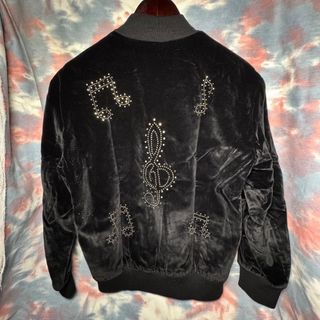 （分類：）位於 。 由 napohk 提交（商品編號 1408921907，圖片 1）。簡介： 。