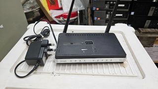 Multiple Routers / ROUNTER - $5 each457367828416450560