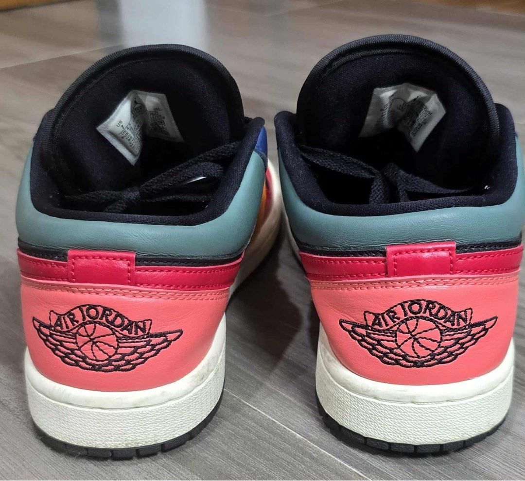 Air Jordan 1 Low SE "Black Multi-Color" (Category: Sneakers) located in Limay. Submitted by zai.salmos (Listing ID 1409012308, Image 3). Description: May konting crease. No heel drag. Slightly nego for sure buyer. Unisex po. Loc: Pilar, Bataan.
