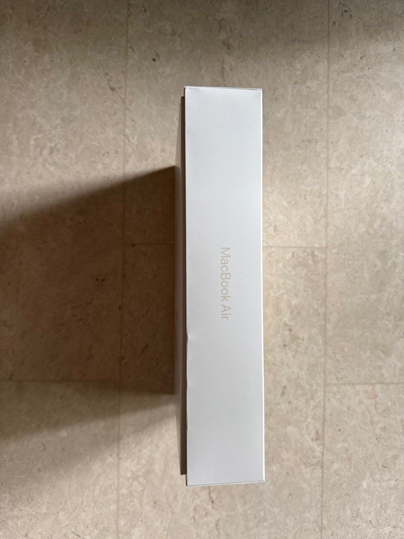Apple MacBook Air - BOX ONLY65075948110850111