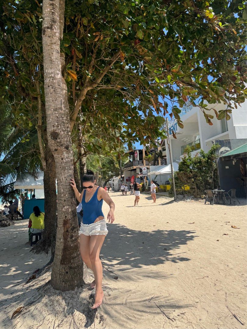 Blue Swimsuit (Category: Bikinis & Swimsuits) located in Manila. Submitted by absdeclutter (Listing ID 1408895639, Image 1). Description: I also have in black 👙.