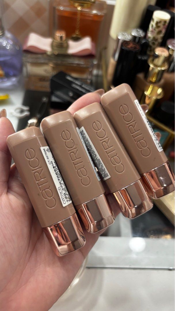 Catrice lipstick bundle (Category: Makeup) located in Antipolo. Submitted by jecxxiz (Listing ID 1409032368, Image 1). Description: .