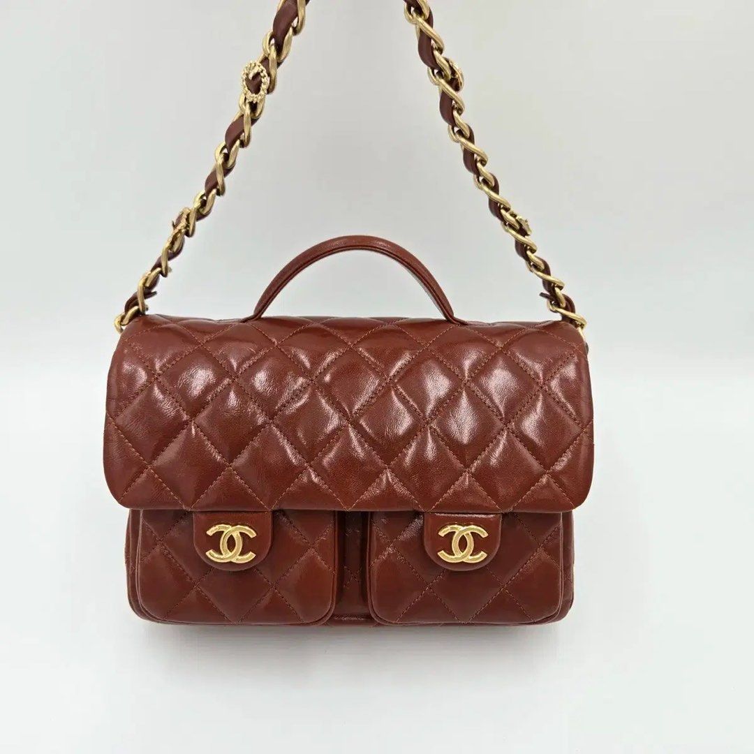 Chanel Flap crossbody bag (Category: Luxury Bags & Wallets) located in Bulacan. Submitted by knklittlecloset (Listing ID 1408887113, Image 1). Description: Chanel Flap Crossbody bag With microchip Check pictures for details Self-authentication No entrupy included hence low price.