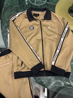 （分類：）位於 。 由 kidult114 提交（商品編號 1408981003，圖片 1）。簡介： 。