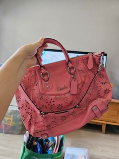 (Category: ) located in . Submitted by SunYeo (Listing ID 1408969581, Image 1). Description: .