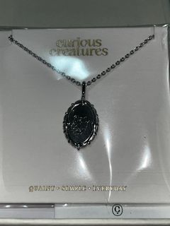 (Category: ) located in . Submitted by tanglinshop (Listing ID 1409025273, Image 1). Description: .