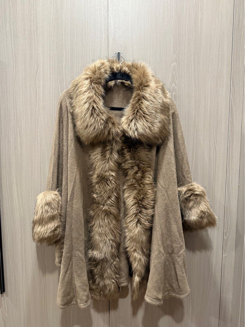Faux Fur Cape for Winter (free size) (Category: Coats, Jackets and Outerwear) located in General Santos City (Dadiangas). Submitted by prelovedbyshash (Listing ID 1409060143, Image 1). Description: Seller height is 5’3.
