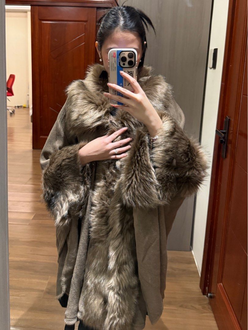 Faux Fur Cape for Winter (free size) (Category: Coats, Jackets and Outerwear) located in General Santos City (Dadiangas). Submitted by prelovedbyshash (Listing ID 1409060143, Image 3). Description: Seller height is 5’3.