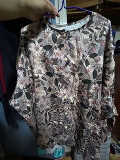 (Category: ) located in . Submitted by florals__ (Listing ID 1408929109, Image 1). Description: .