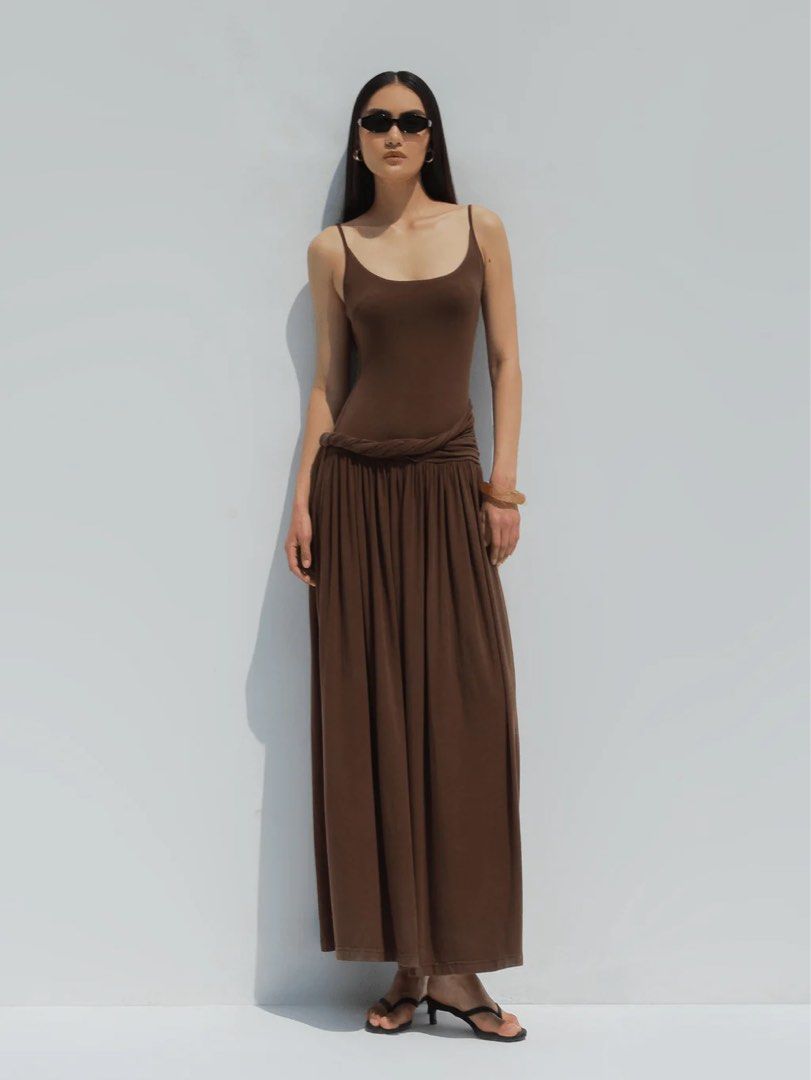 FOR RENT: Cocosin spaghetti strap maxi dress (Category: Dresses) located in San Juan City. Submitted by prelovedstuff_01 (Listing ID 1409012923, Image 1). Description: 800 for 3 days Late fee/addtl day fee + ₱300 Security deposit of ₱2000 Size small! :) NOTE: Do not wash the dress after use. will do the dry cleaning po once returned.