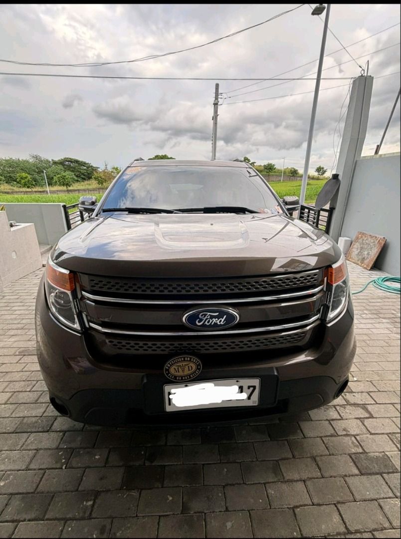 Ford Explorer Ecoboost 2.0L Auto (Category: Used Cars) located in Makati City. Submitted by gelovilla33115 (Listing ID 1408968897, Image 3). Description: 1st owner Original Mileage Low Mileage Casa Maintained at Ford BGC.