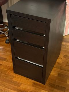 (Category: ) located in . Submitted by lil980 (Listing ID 1408961842, Image 1). Description: .