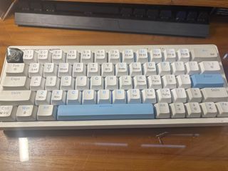 (Category: ) located in . Submitted by pcboiboi (Listing ID 1408964833, Image 1). Description: .