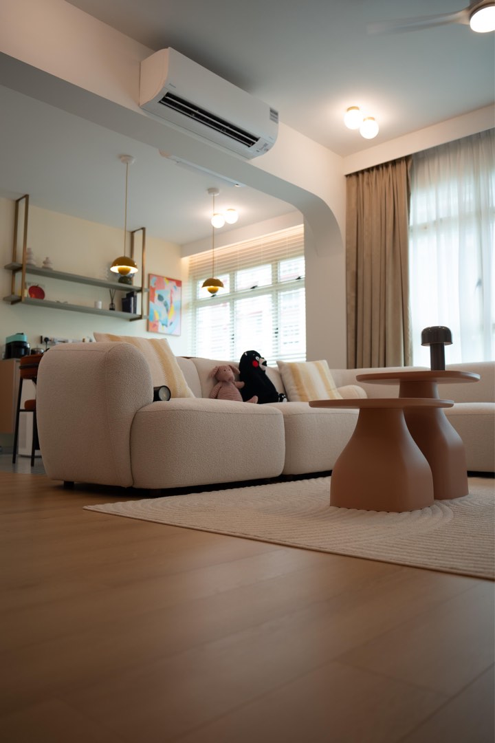 (Category: ) located in . Submitted by surfaceemporium.sg (Listing ID 1408941200, Image 1). Description: .