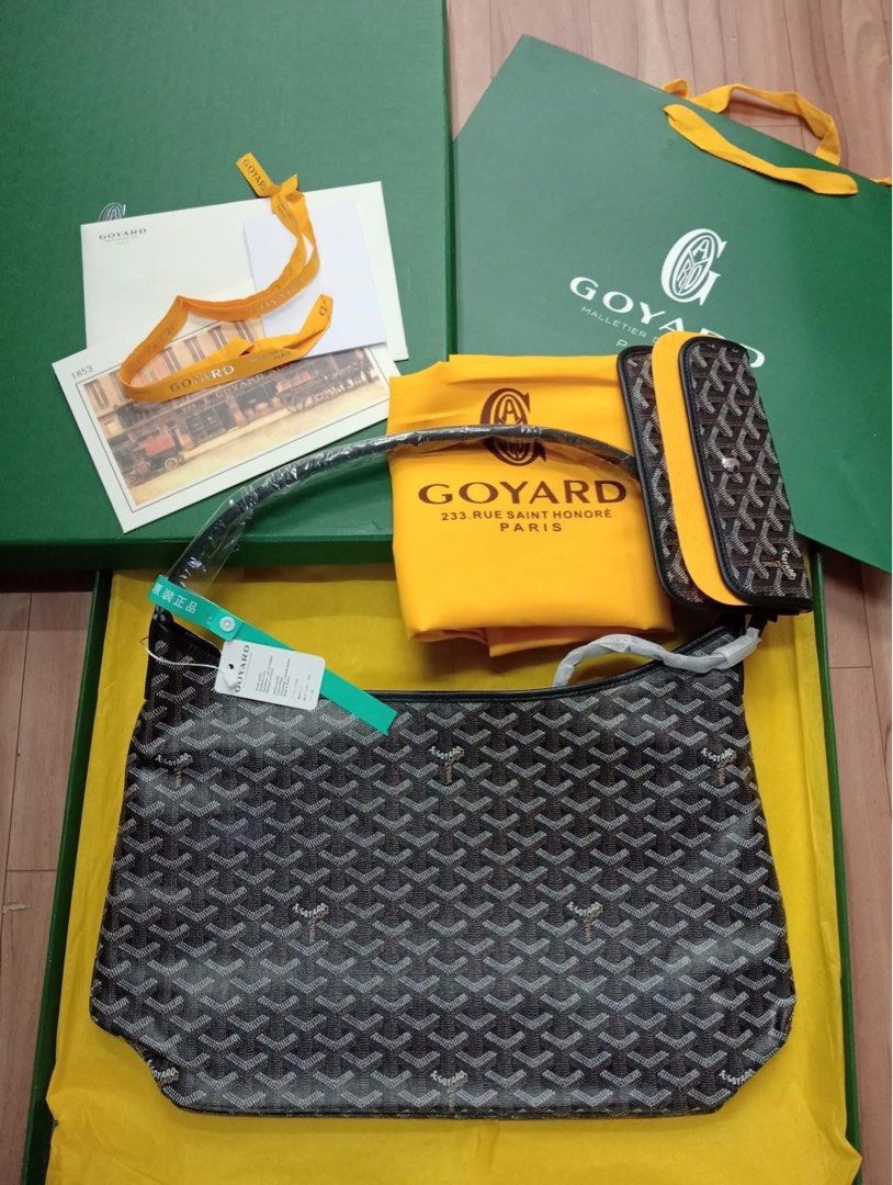 🇯🇵Goyard Hobo black gray (Category: Luxury Bags & Wallets) located in Manila. Submitted by trendyfindscitrine (Listing ID 1408962575, Image 3). Description: Actual photo Comes complete .