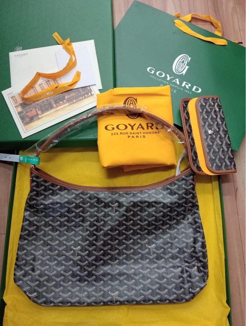🇯🇵Goyard Hobo black gray (Category: Luxury Bags & Wallets) located in Manila. Submitted by trendyfindscitrine (Listing ID 1408962575, Image 2). Description: Actual photo Comes complete .