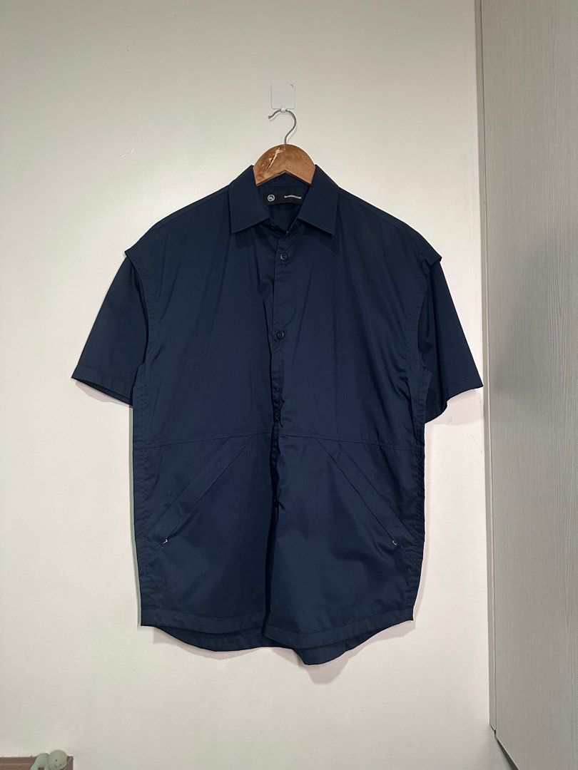 GU x Undercover Zip Pocket Workshirt (Category: Shirts) located in Quezon City. Submitted by v3n3tia (Listing ID 1408988743, Image 1). Description: Size S.