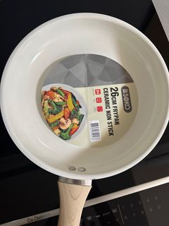 （分類：）位於 。 由 kim1880 提交（商品編號 1409014285，圖片 1）。簡介： 。
