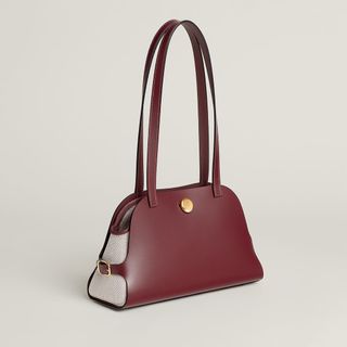 (Category: ) located in . Submitted by hermesbao (Listing ID 1409053418, Image 1). Description: .
