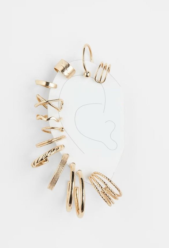 H&M Earrings and Ear Cuffs Set (13 pcs) (Category: Earrings) located in San Pedro. Submitted by cherelune (Listing ID 1408969606, Image 3). Description: BNEW Earrings and ear cuffs in metal. Six hoop earrings. Seven ear cuffs. .