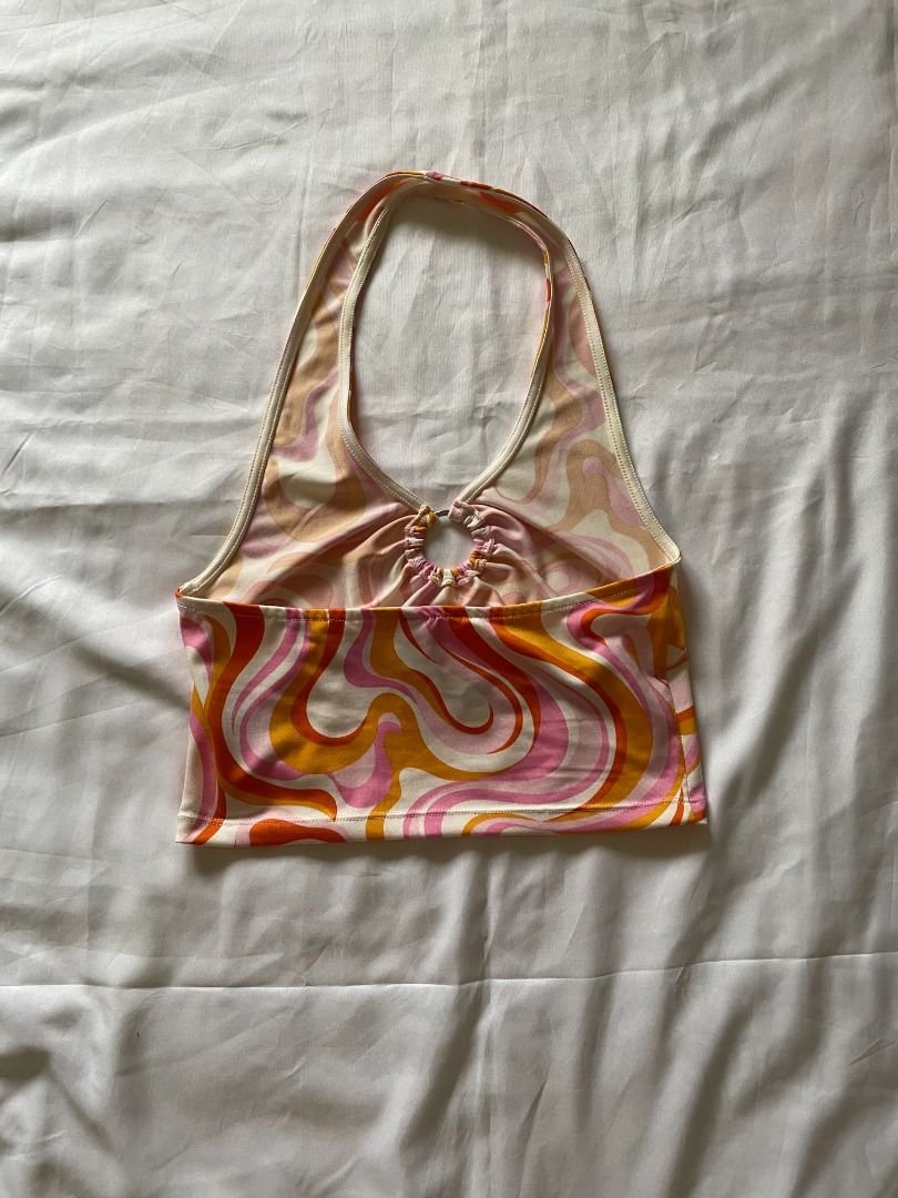 H&M Swirl Pattern Halter Top (Category: Sleeveless) located in Paranaque City. Submitted by tortoisee (Listing ID 1409035395, Image 2). Description: condition: used once or twice, no damage or stains - ring detail at front - cropped length - lightweight fabric - rfs: decluttering.