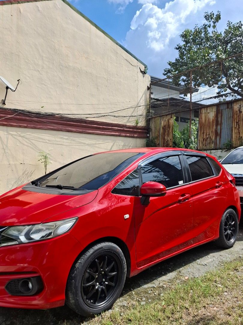 Honda Jazz 1.5 S i-VTEC (A) (Category: Used Cars) located in Quezon City. Submitted by maryfaith21 (Listing ID 1409021518, Image 2). Description: FOR SALE Honda Jazz 2018 model 1.5 V CVT PRICE: 580k (STILL NEGOTIABLE) 54K mileage Automatic Complete papers No Hidden Issue OPEN FOR VIEWING ANYTIME. PM me if interested or you may contact: 09271857874 / 09175881964.