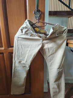 (Category: ) located in . Submitted by saritacaredandpreloved (Listing ID 1408907879, Image 1). Description: .
