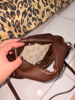 (Category: ) located in . Submitted by preloveddnini (Listing ID 1408936398, Image 1). Description: .