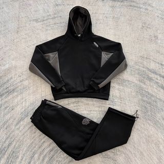 (Category: ) located in . Submitted by ruangstore1 (Listing ID 1408957910, Image 1). Description: .
