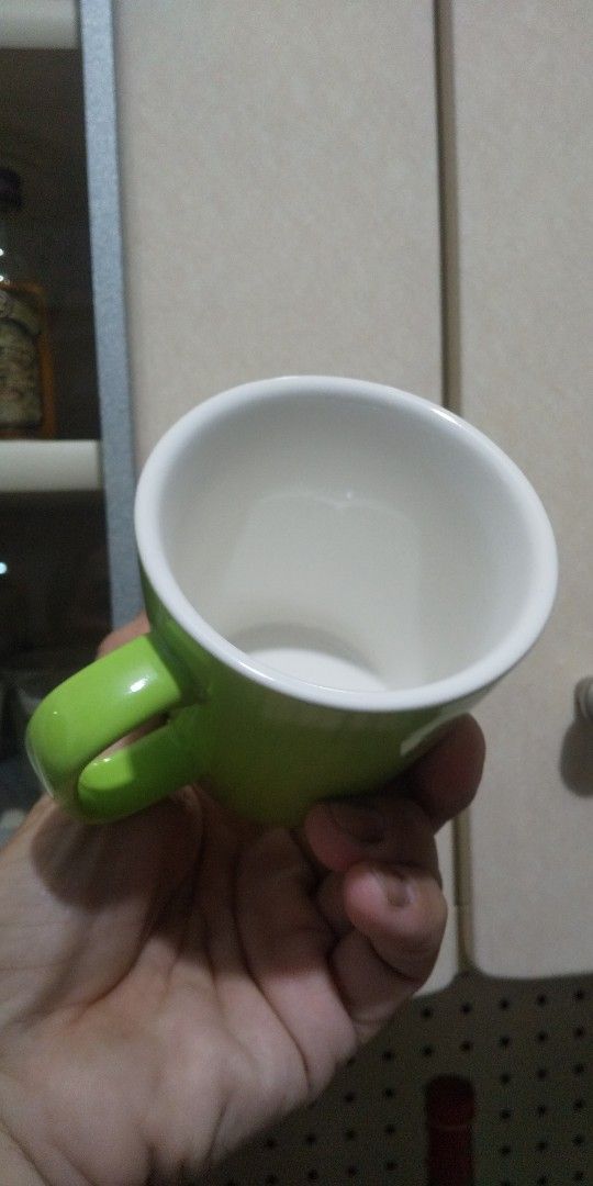 Mister Donut Green Coffee Mug (Category: Coffee & Tea Tableware) located in Carmona. Submitted by rpute (Listing ID 1409032693, Image 3). Description: .