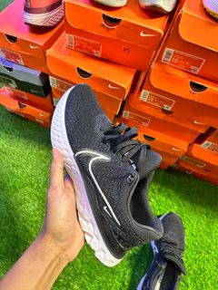 (Category: ) located in . Submitted by ds____apparel (Listing ID 1408926726, Image 1). Description: .