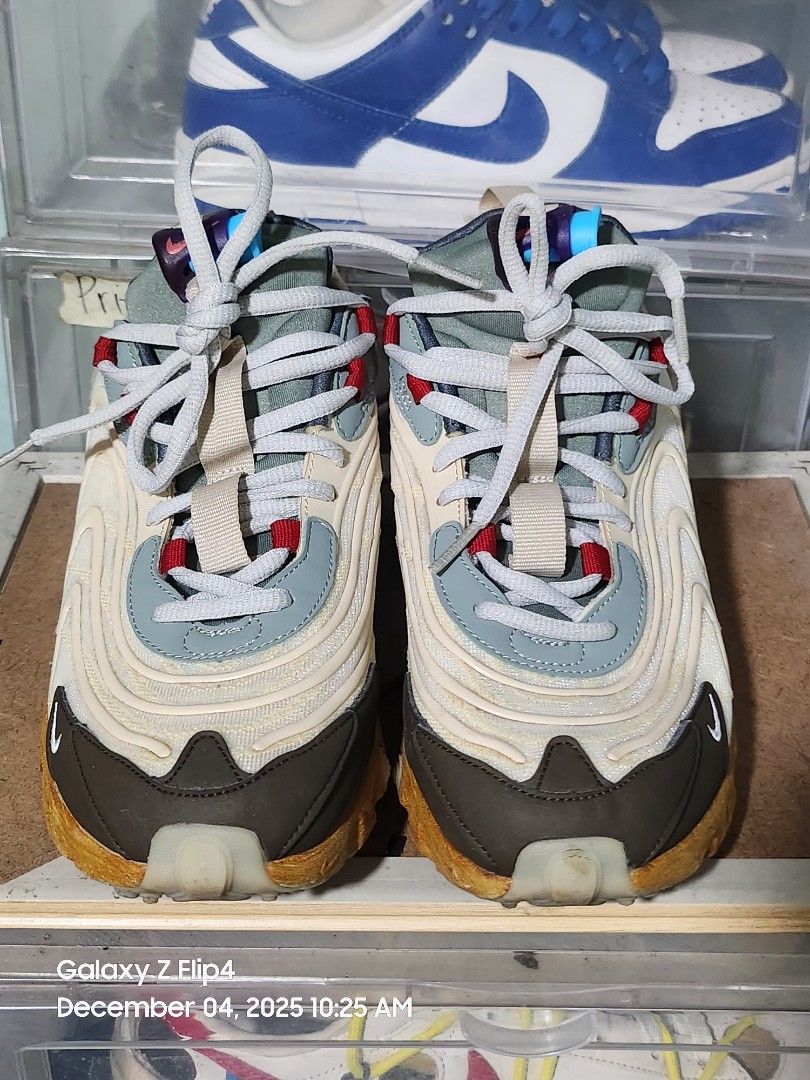 Nike x Travis Scott Air Max 270 React "Cactus Trails" (Category: Sneakers) located in Las Pinas. Submitted by luciprens (Listing ID 1408896573, Image 1). Description: Nike x Travis Scott Air Max 270 React "Cactus Trails" Without box Size:8wmns/6.5mens Condition:8/10 Price:300 for pick up only Location: Las Piñas City.