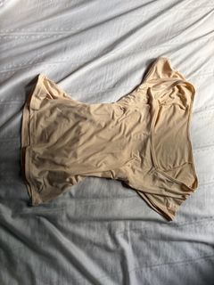 (Category: ) located in . Submitted by bootylicker (Listing ID 1408944607, Image 1). Description: .