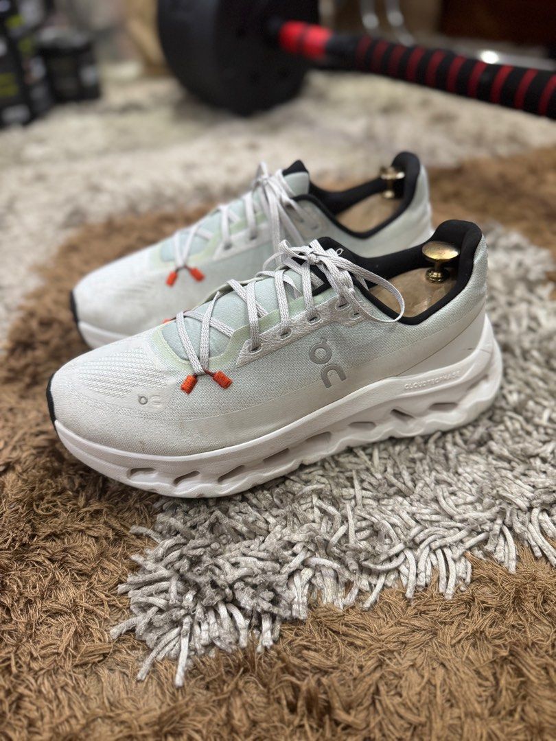 On cloudtilt (Category: Sneakers) located in Manila. Submitted by visvim24 (Listing ID 1409024463, Image 3). Description: needs cleaning sz7.5 mens.