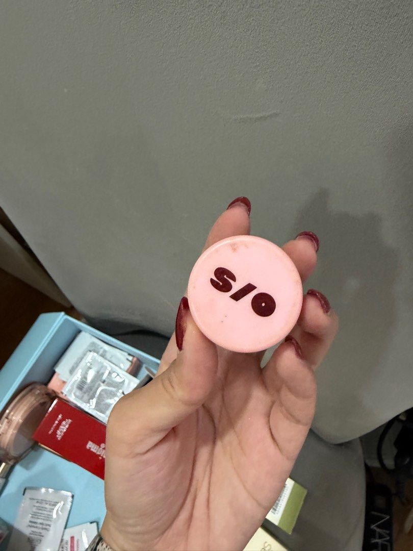 One size powder (Category: Makeup) located in Quezon City. Submitted by destashingmycloset (Listing ID 1409036159, Image 1). Description: .