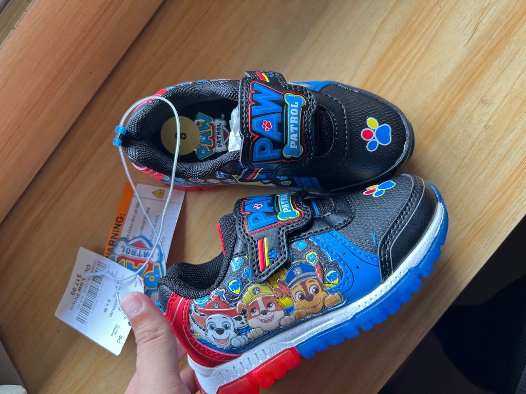 Paw Patrol Light-Up Sneakers Size 8 (Category: Babies & Kids Fashion) located in Quezon City. Submitted by bea-shop (Listing ID 1408995045, Image 3). Description: - Paw Patrol sneakers - Size 8 - Light-up design - Hook-and-loop closure for easy wear - Features Paw Patrol characters and logo - Great for young Paw Patrol fans!.