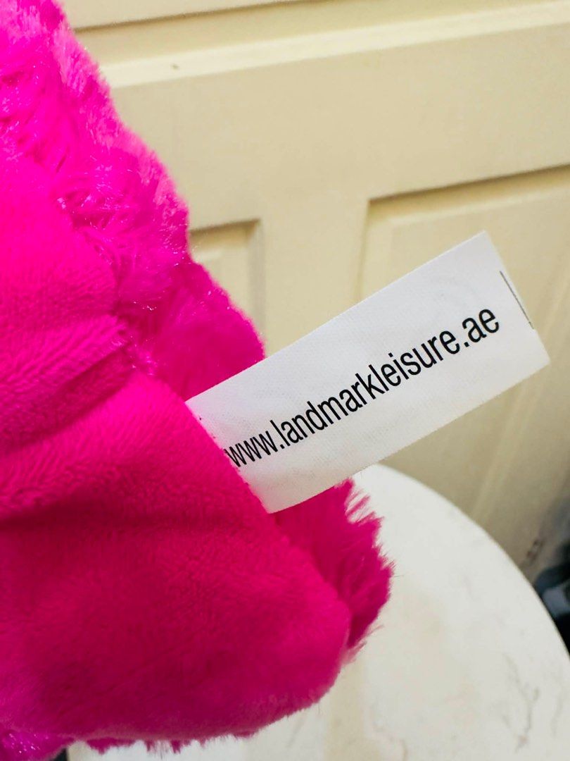 Pillow hand puppet 14” standard size (Category: Plushies & Soft Toys) located in Mandaluyong City. Submitted by kidssection_2891 (Listing ID 1408939147, Image 3). Description: 350 per piece.